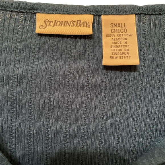 St. John’s Bay Long Sleeve Size Small - Picture 7 of 9